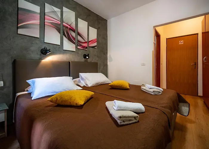 With Free Parking 3* Pula