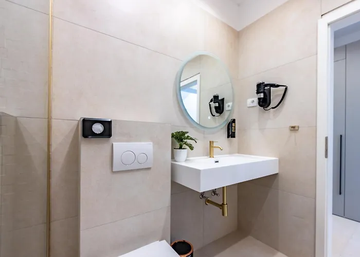 Nocleg ze śniadaniem With Free Parking