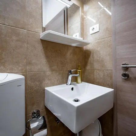 B&B With Free Parking 풀라