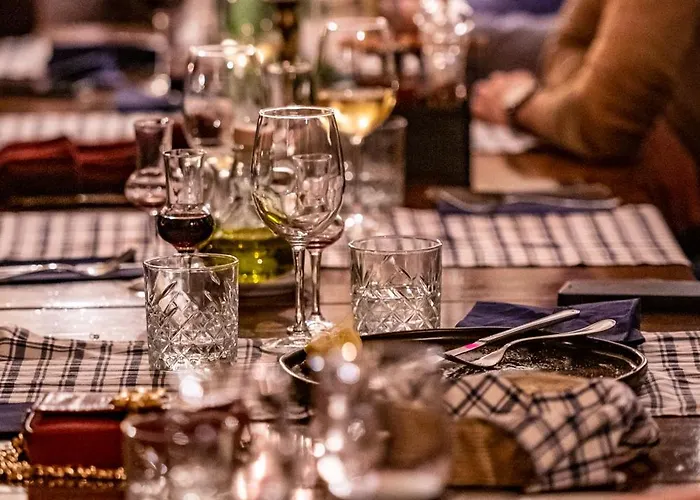 Bed & Breakfast With Free Parking Pola