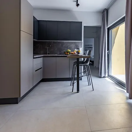 With Free Parking 住宿加早餐酒店 3*