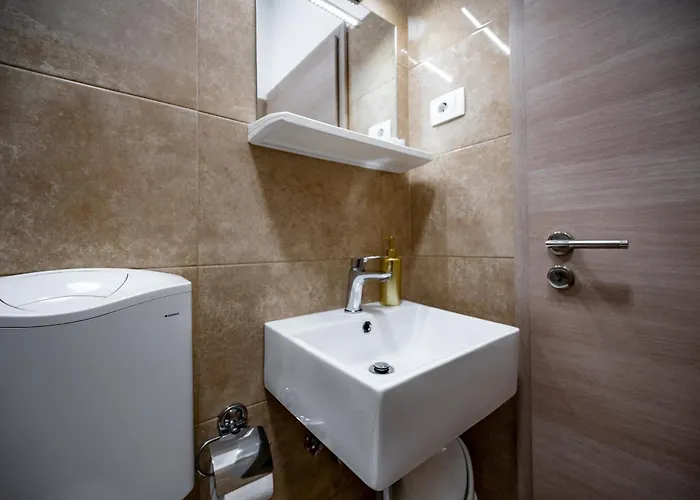 Bed & Breakfast With Free Parking Pula