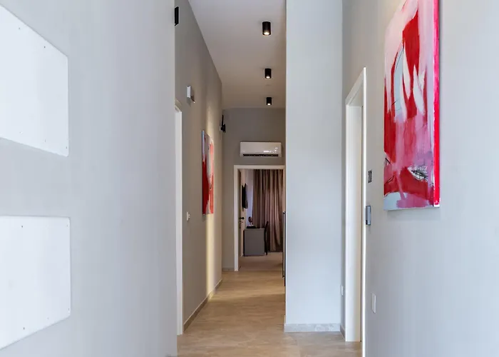 With Free Parking 3*